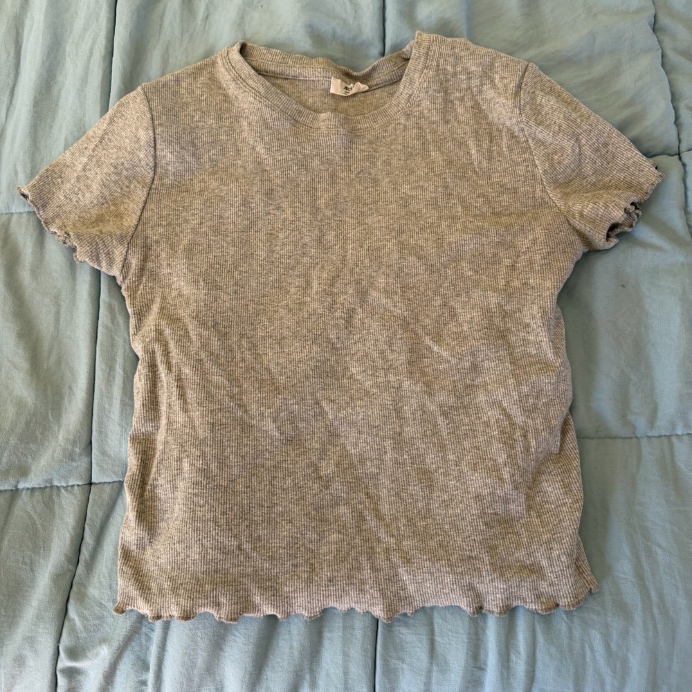 Ardene Ribbed Short Sleeve Tee in Light Gray